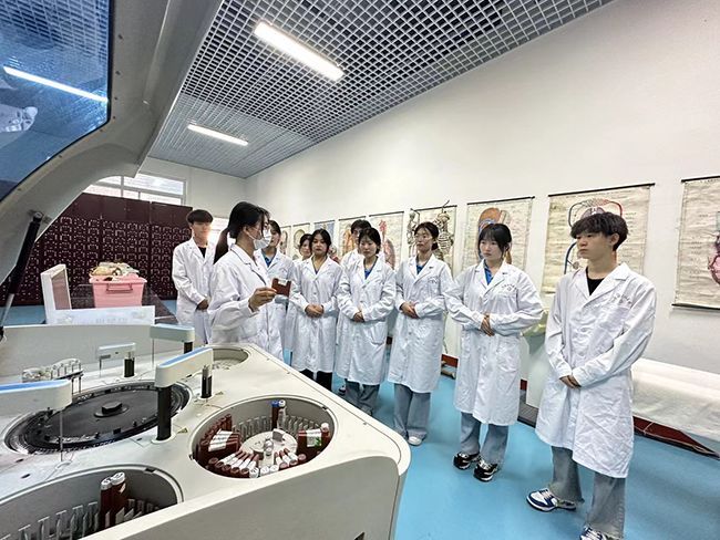 官方文字版|河北同仁医学中等专业学校(河北同仁医学院)2025年秋季招生简章